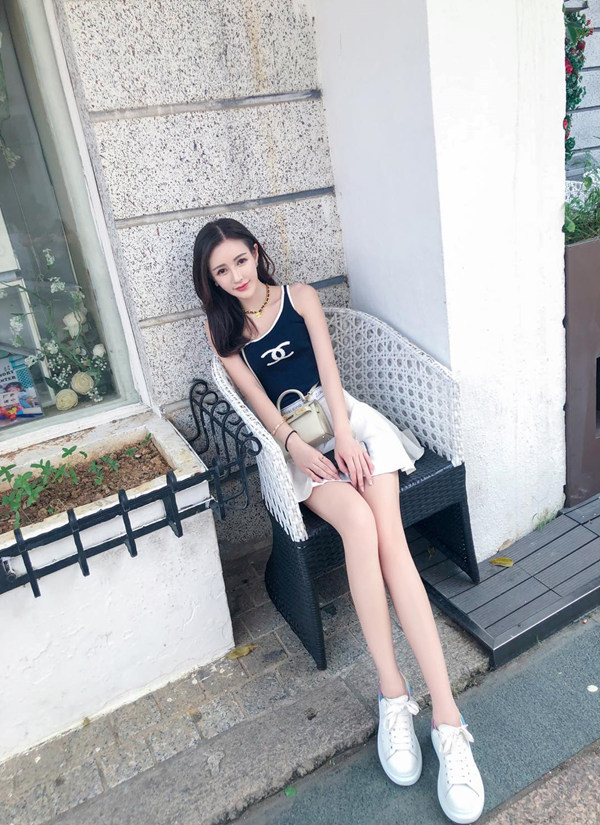 温哥华伴游模特预约