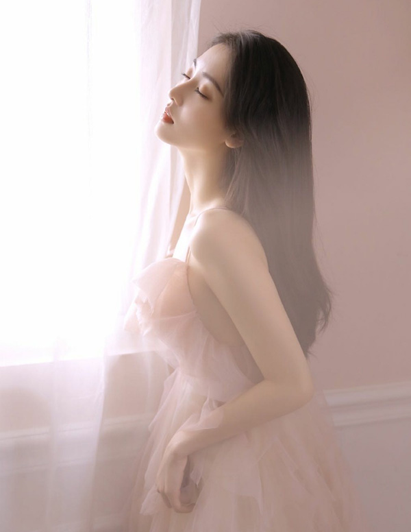 巴黎外围女怎么找