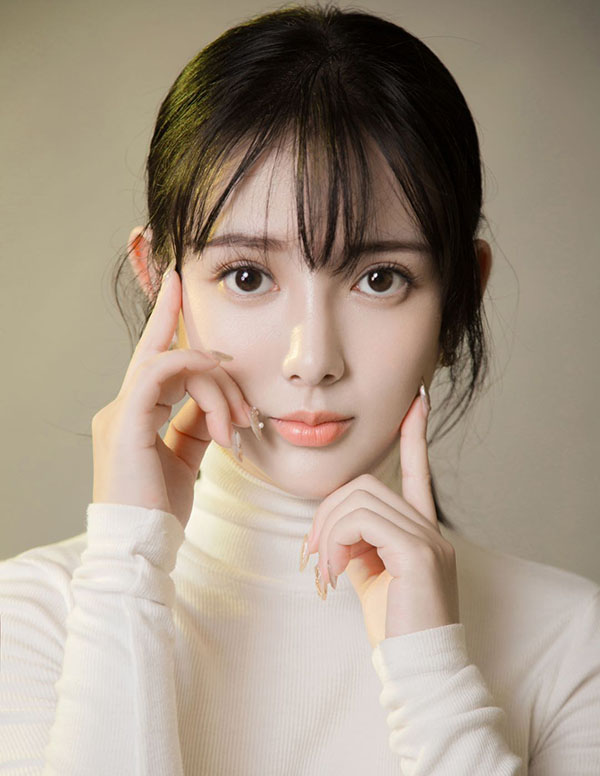 曼谷高端模特微信