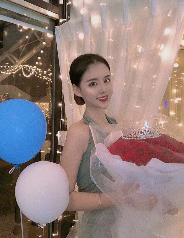 新加坡伴游模特