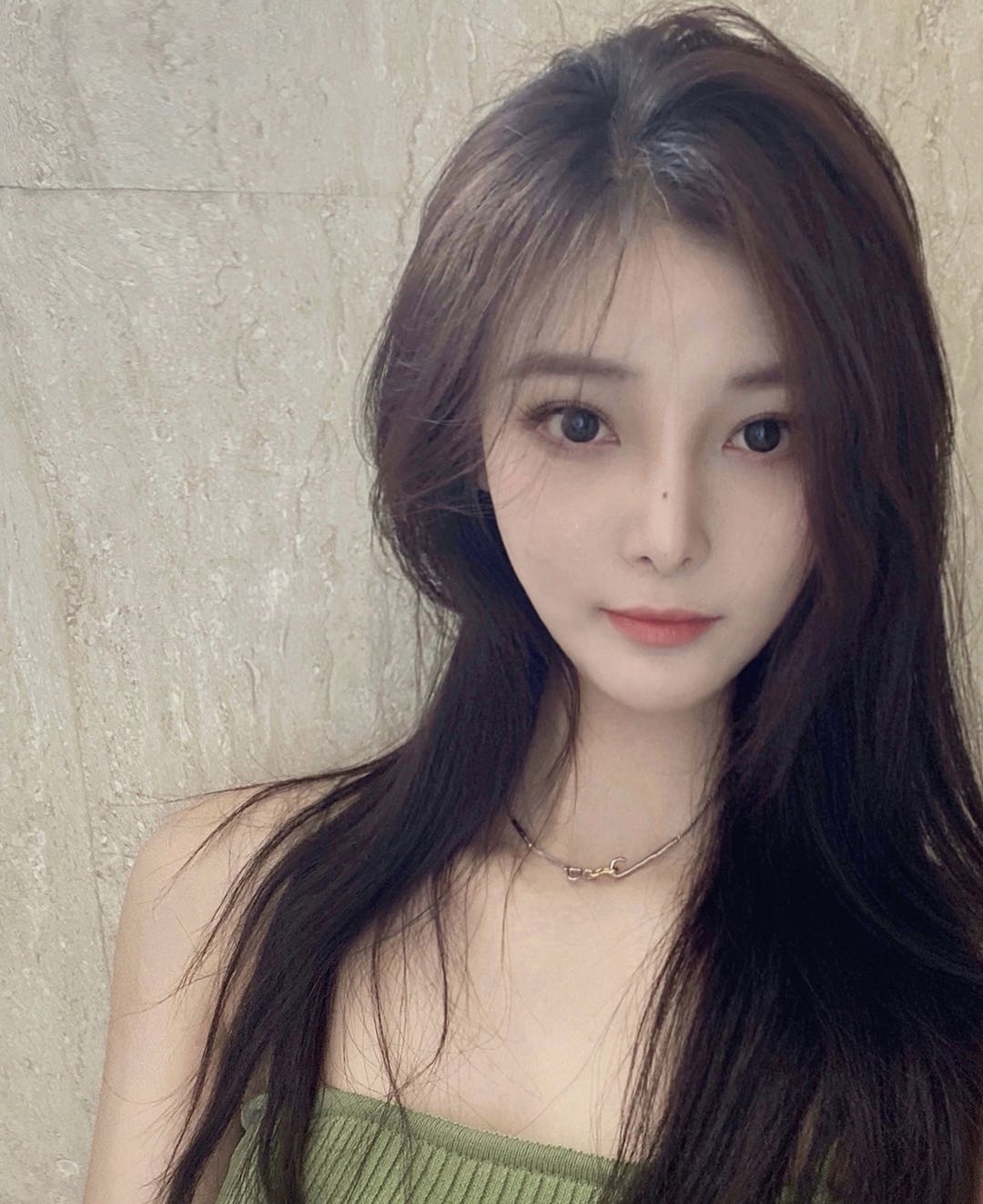 迪拜外围留学生