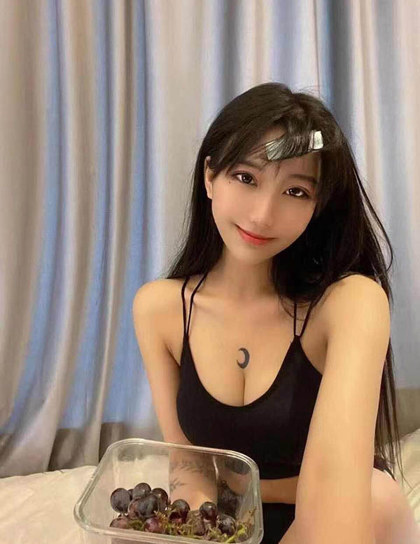 纽约伴游大学生