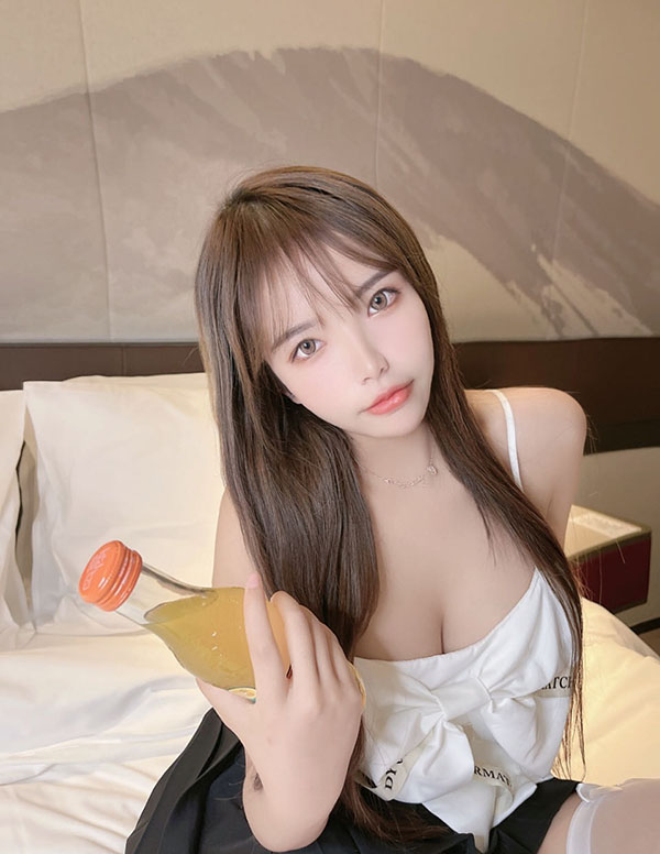 迪拜大学生伴游