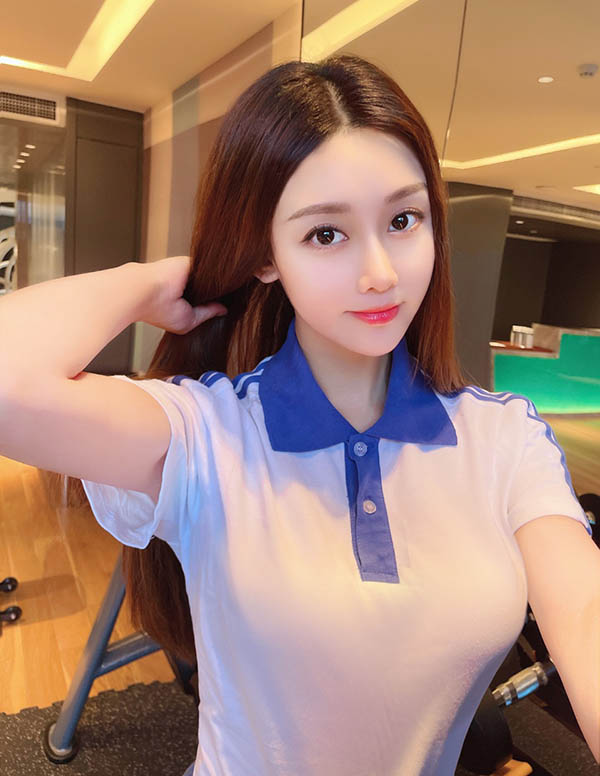 温哥华预约高端模特