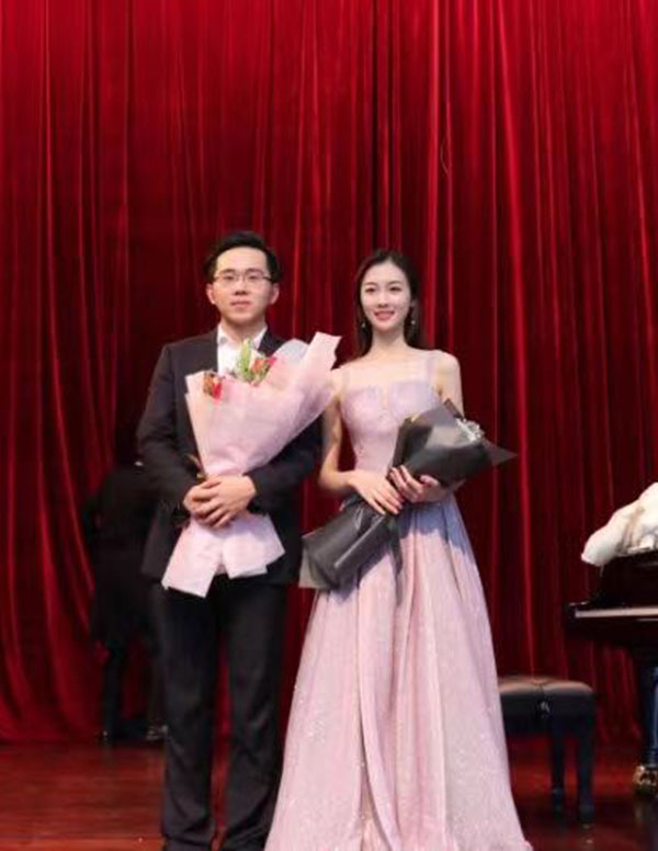 伦敦预约高端模特