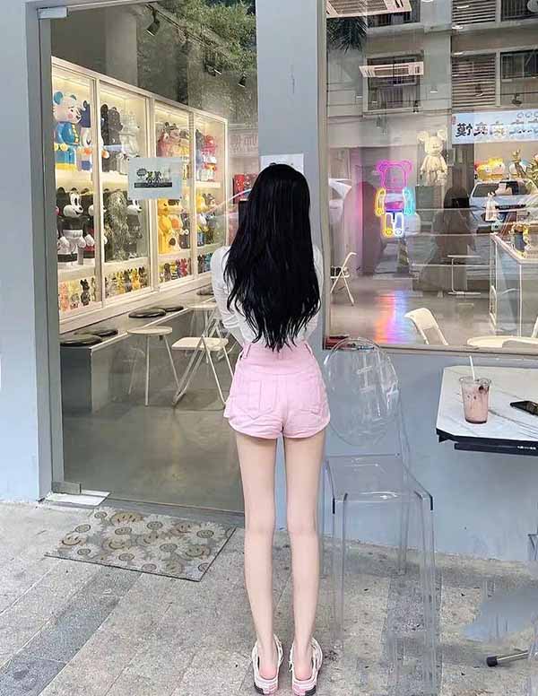 旧金山伴游大学生