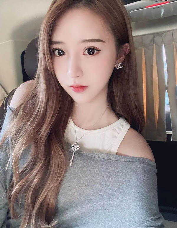 首尔高端模特经纪人