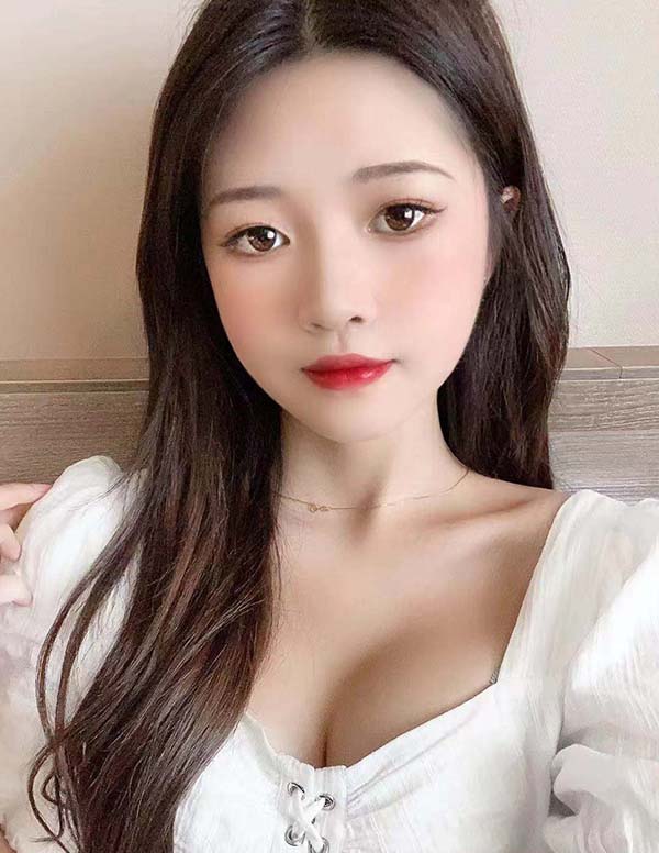 巴黎商务模特微信